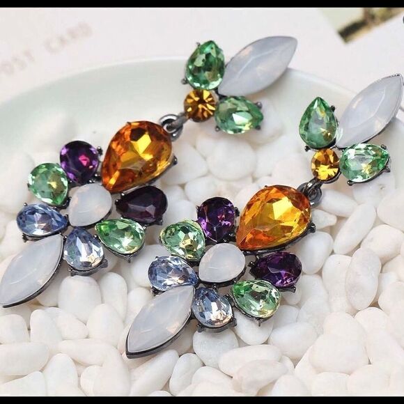 🌺 New stunning rhinestone drop dangle earrings 🌺 - Picture 1 of 3